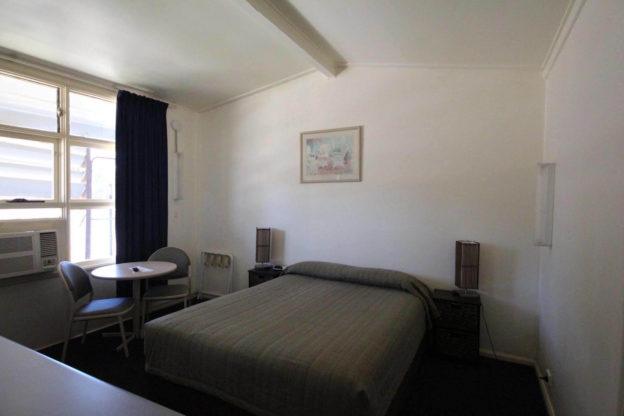 Coolabah Motel Walgett Екстер'єр фото
